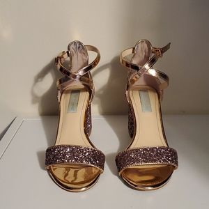 Sparkly Pink Heels 👠